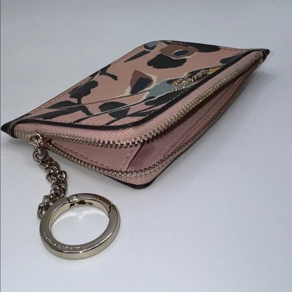Kate Spade New York Cameron Paper Rose L-Zip Card Holder COA